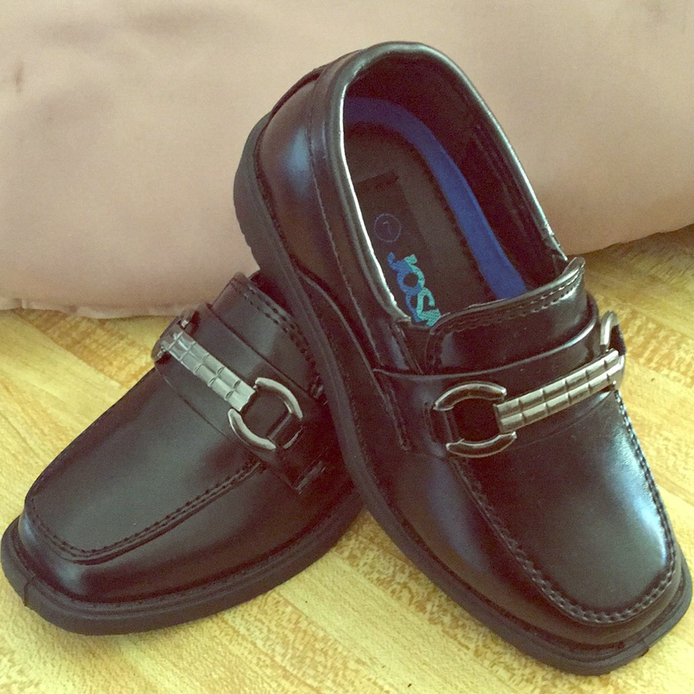 NWOT Toddler Boy’s Dress Loafers